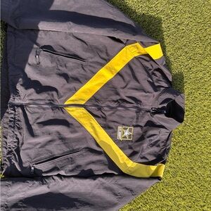 Black and yellowed U.S windbreaker